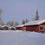 Moekit & Holiday park