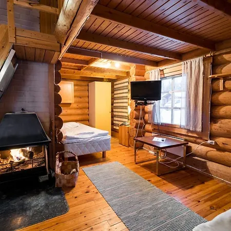 Moekit & Peurasuvanto