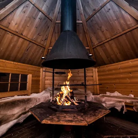 Moekit & Feriepark 3*