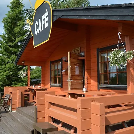 Moekit & Peurasuvanto