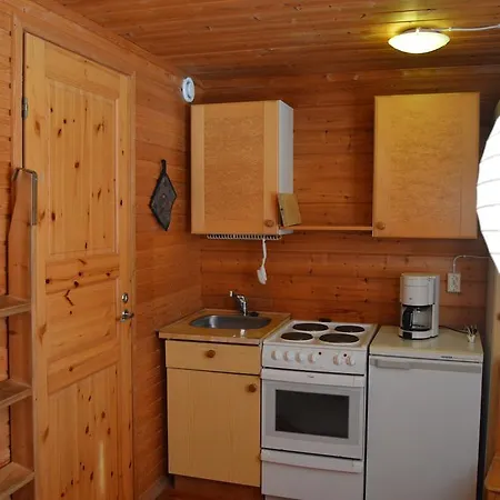 Moekit & Peurasuvanto